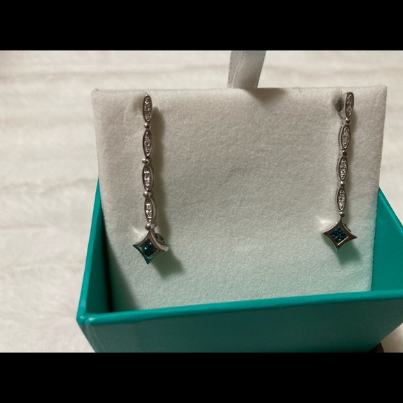 Unique earrings by Effy - Picture 3 of 7